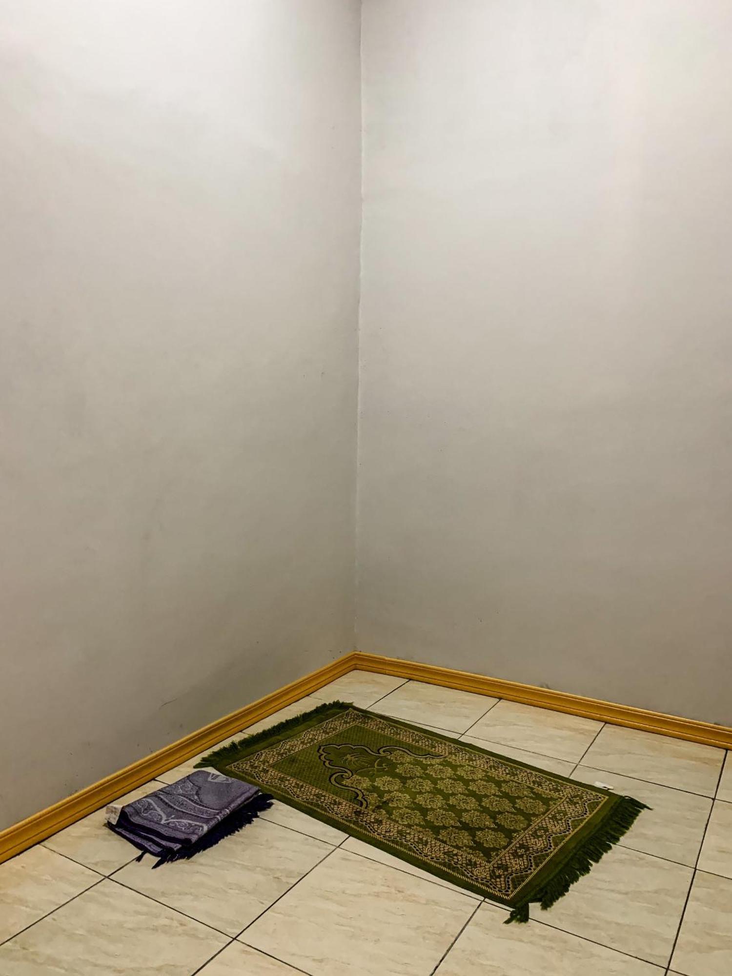 Romadhoni Homestay Magelang Exterior foto